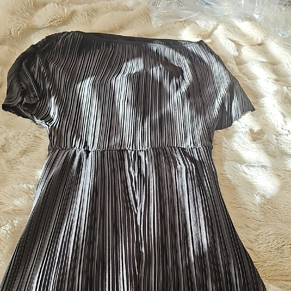 Elegant Black MIDI Dress, - Picture 4 of 5